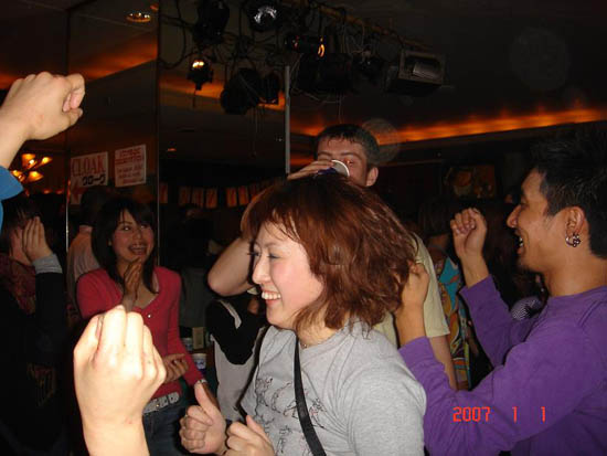 new years party 03